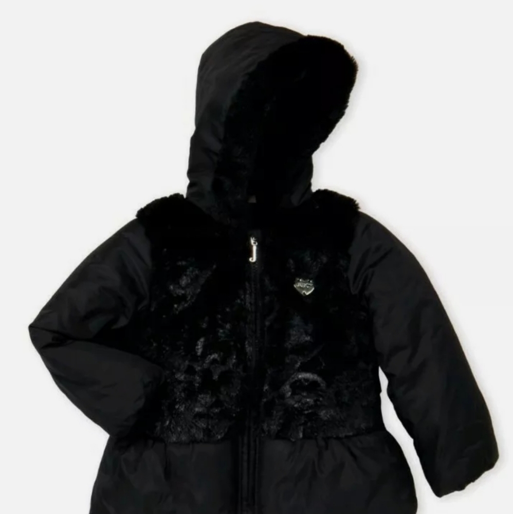 Juicy couture fur jacket size 18 month.